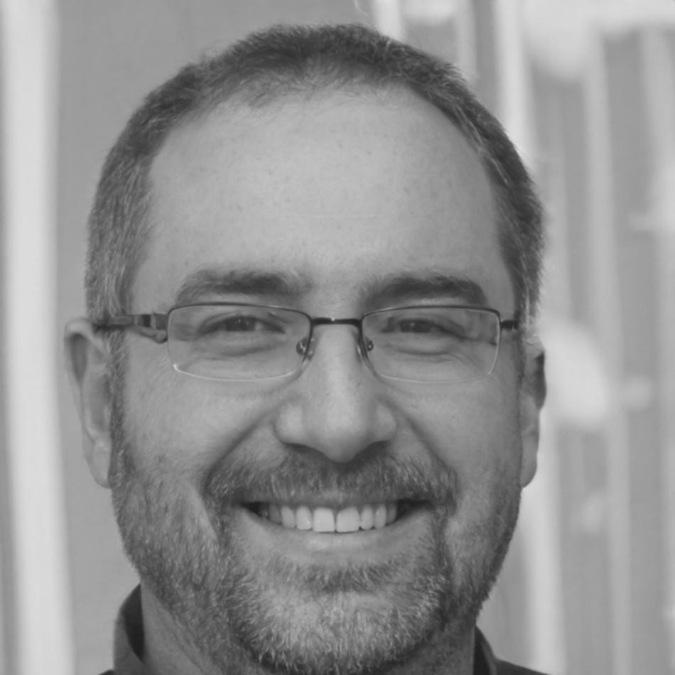 Retrato de cliente satisfecho de calyprothion